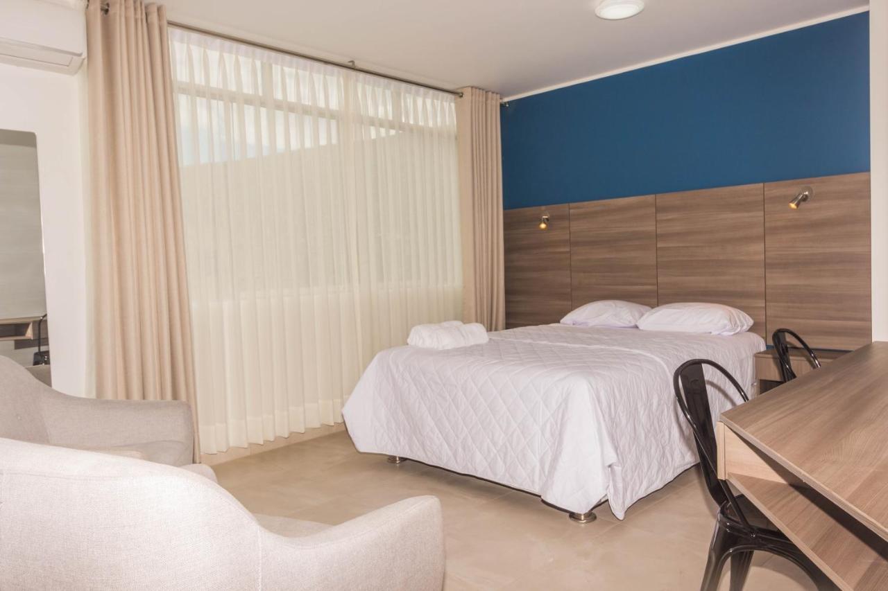 Hotel Cancun ハエン エクステリア 写真