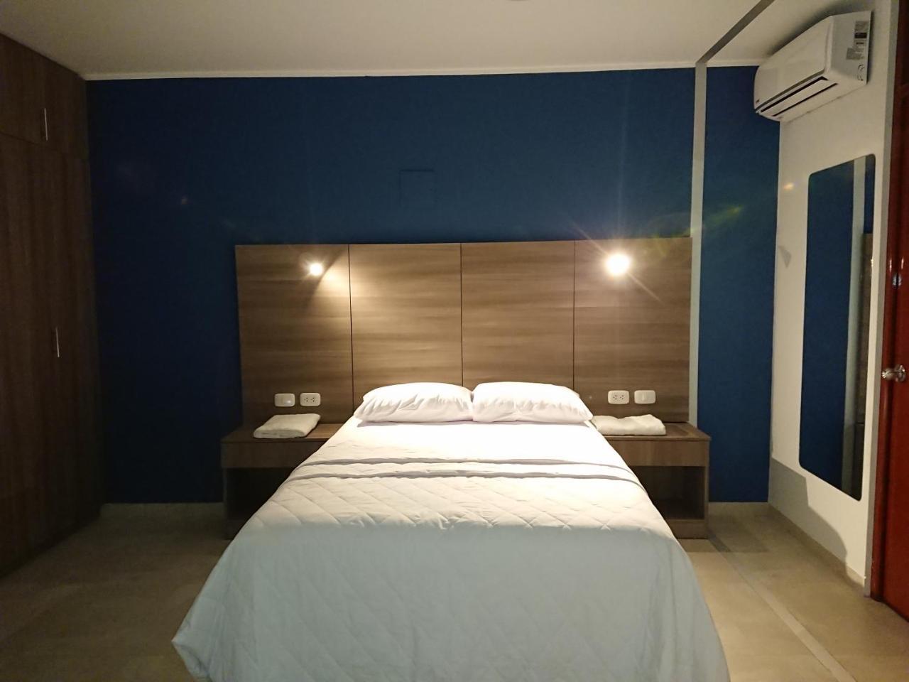 Hotel Cancun ハエン エクステリア 写真